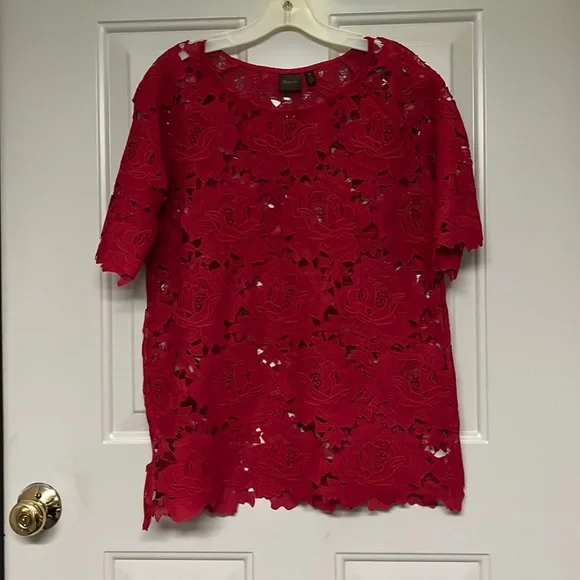❤️Rafaella Red Floral Lace Top - Picture 1 of 8